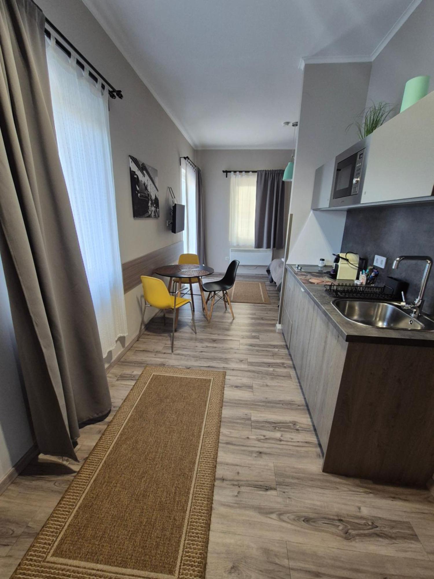 Marusius Apartmanhaz Makó Zewnętrze zdjęcie
